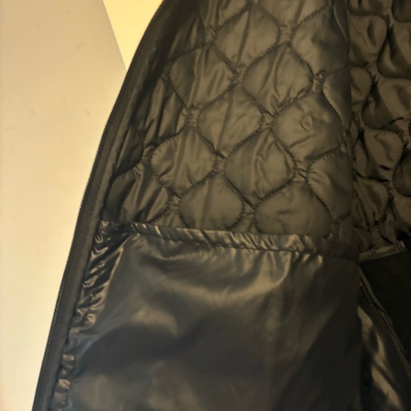 Nike Quilted light weight Jacket EUC - Picture 9 of 10